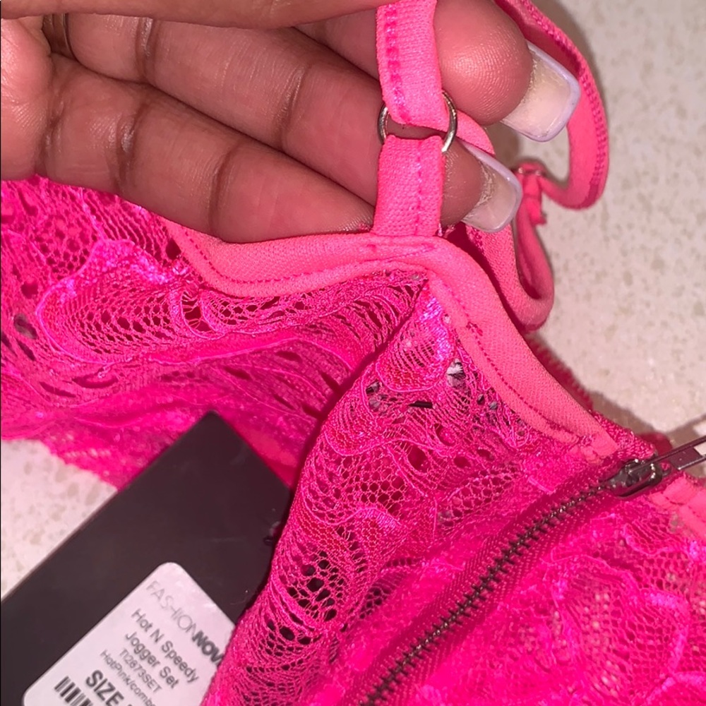 Lace Bralette - Picture 6 of 7
